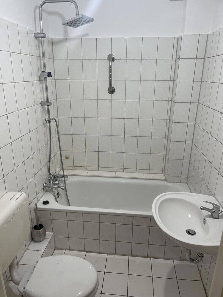 Teilrenovierte 3,5 Zimmerwohnung in Barmbek