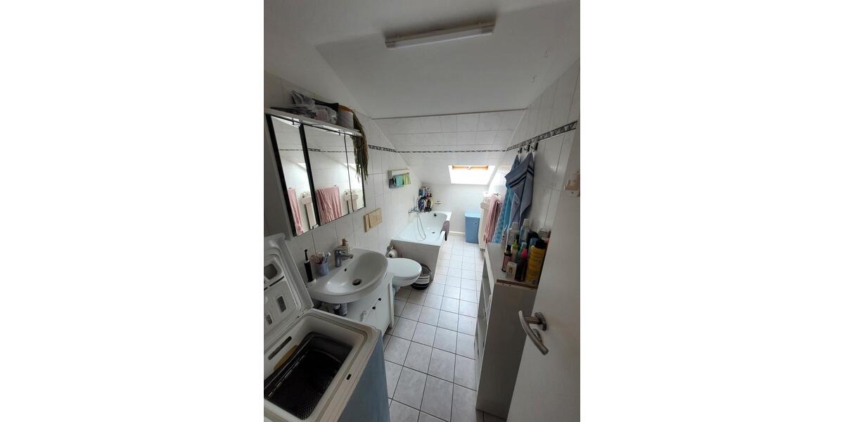 Dachgeschoßwohnung Brandenburg an der Havel - 2 Zimmer, 42 m&sup2;, 350&euro; | Angebot:26646410