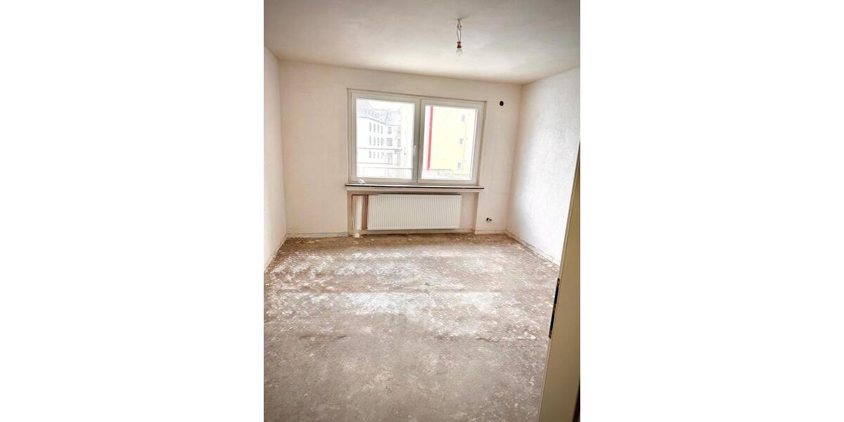 Etagenwohnung Duisburg Rheinhausen - 3 Zimmer, 130 m&sup2;, 900&euro; | Angebot:25131168