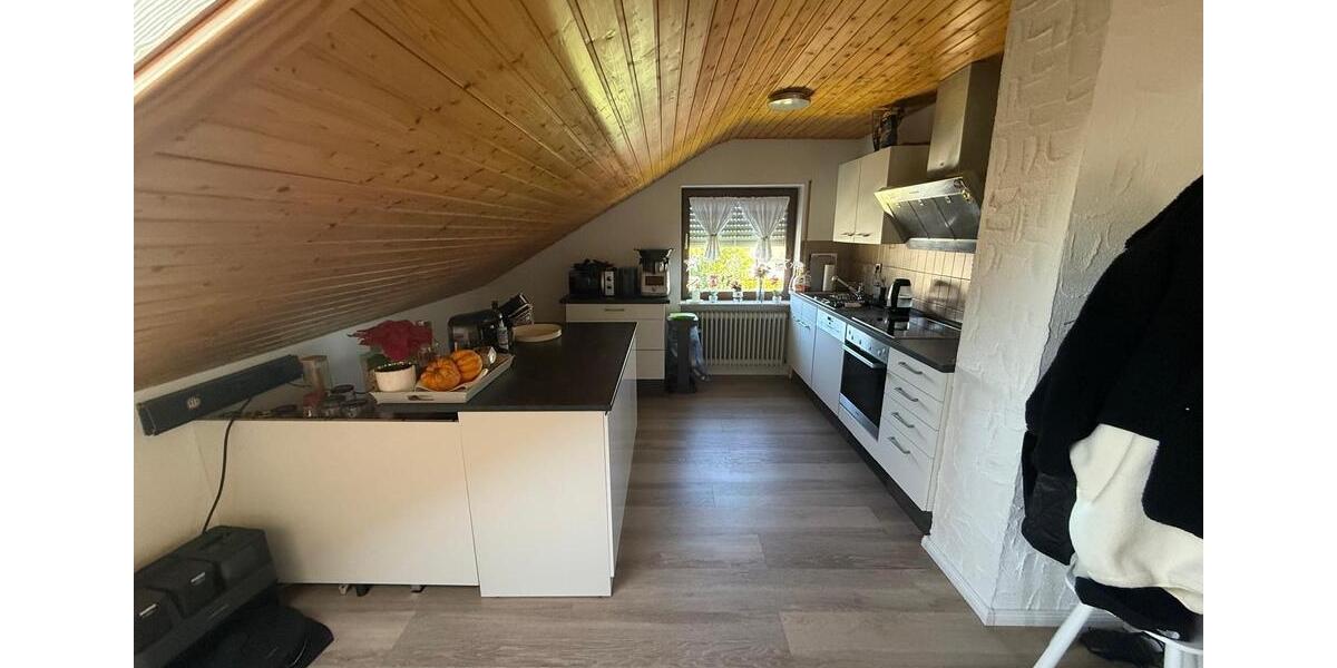 Dachgeschoßwohnung Rosenfeld - 2 Zimmer, 71 m&sup2;, 750&euro; | Angebot:26463446