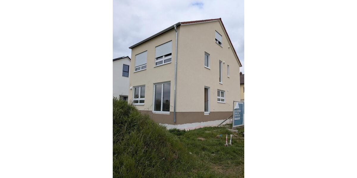 Doppelhaushälfte Walldorf - 4 Zimmer, 110 m&sup2;, 1.840&euro; | Angebot:26217623