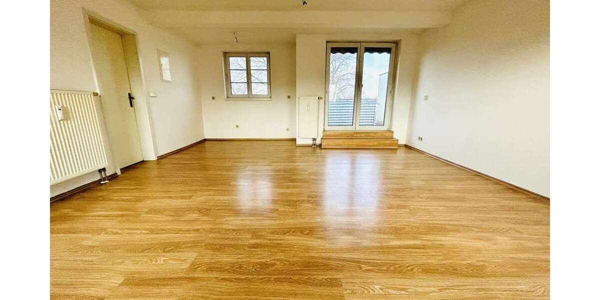 Wohnung zum Mieten in Meuselwitz 550 € 100.09 m² 4 zimmer
