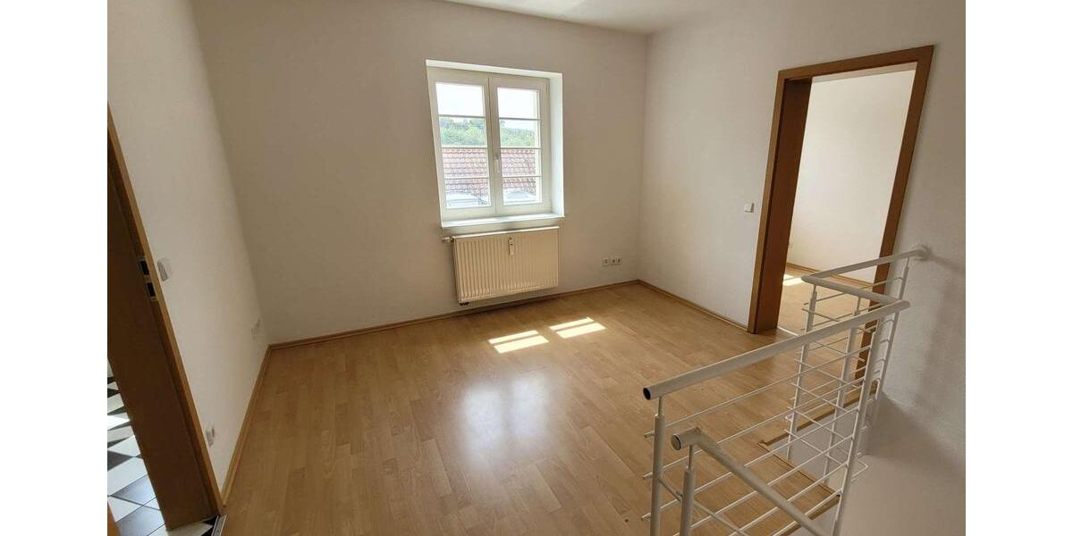 Etagenwohnung Eisenach - 2 Zimmer, 40 m&sup2;, 305&euro; | Angebot:26564478