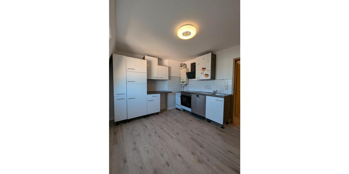 Dachgeschoßwohnung Hof Christiansreuth - 3 Zimmer, 87 m&sup2;, 544&euro; | Angebot:26648179