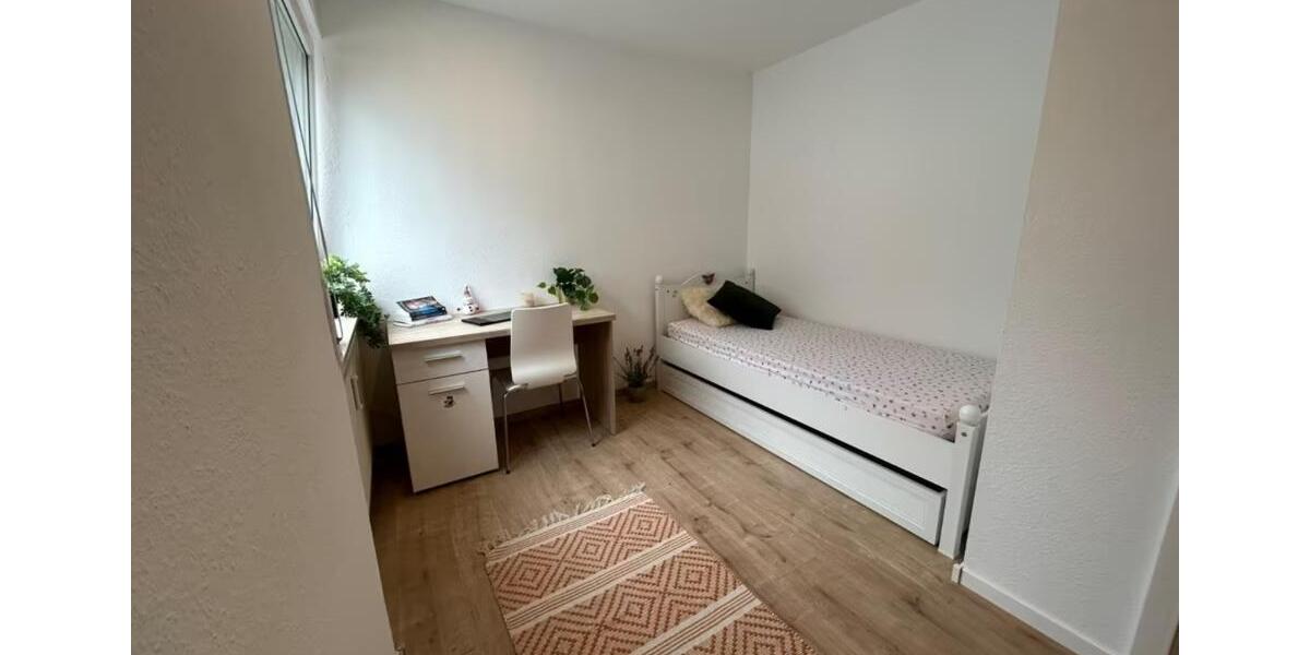 Schönes Zimmer in moderner Wohnung – nur für Frauen 2 zimmer