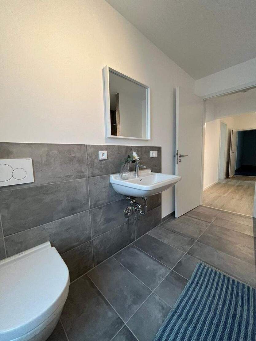 69,38 m² | 2 Zimmer mit Balkon (Obergeschoss) 2 zimmer