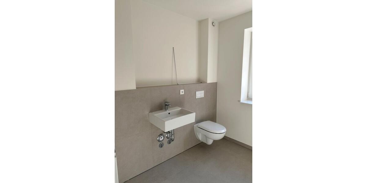 Erdgeschoßwohnung Elmshorn - 2 Zimmer, 60 m&sup2;, 880&euro; | Angebot:25899079