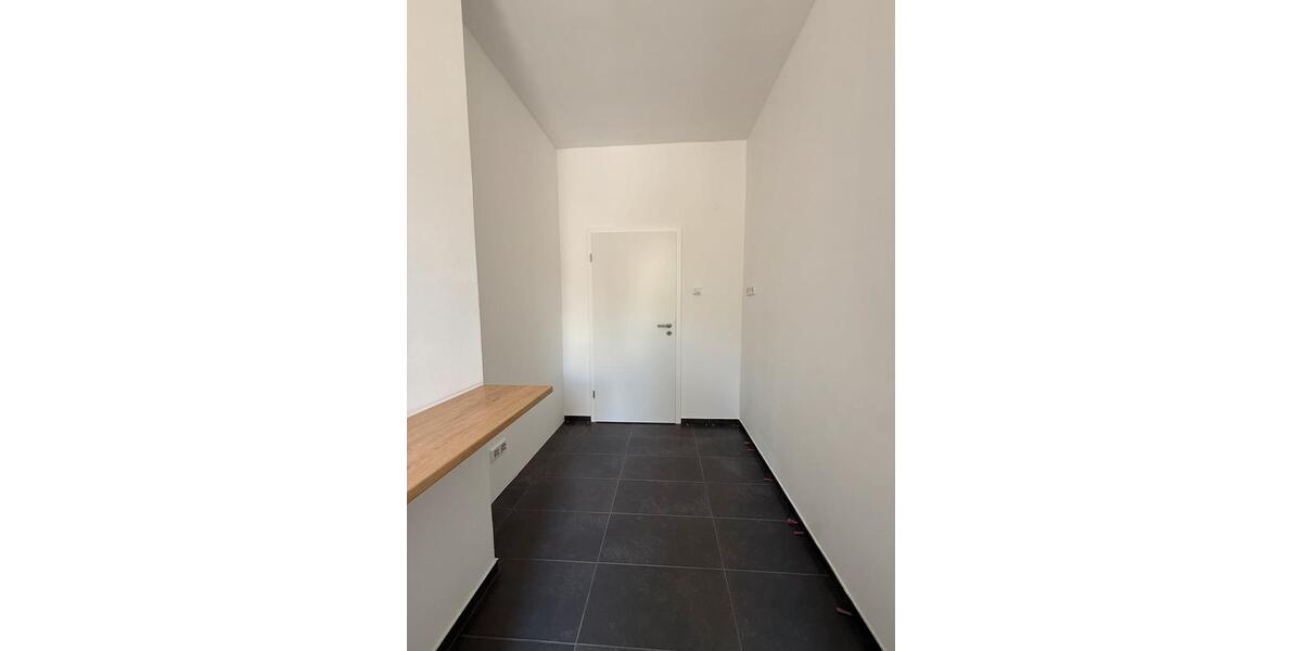 Wohnen auf Zeit Düsseldorf Derendorf - 3 Zimmer, 90 m&sup2;, 1.538&euro; | Angebot:26496763