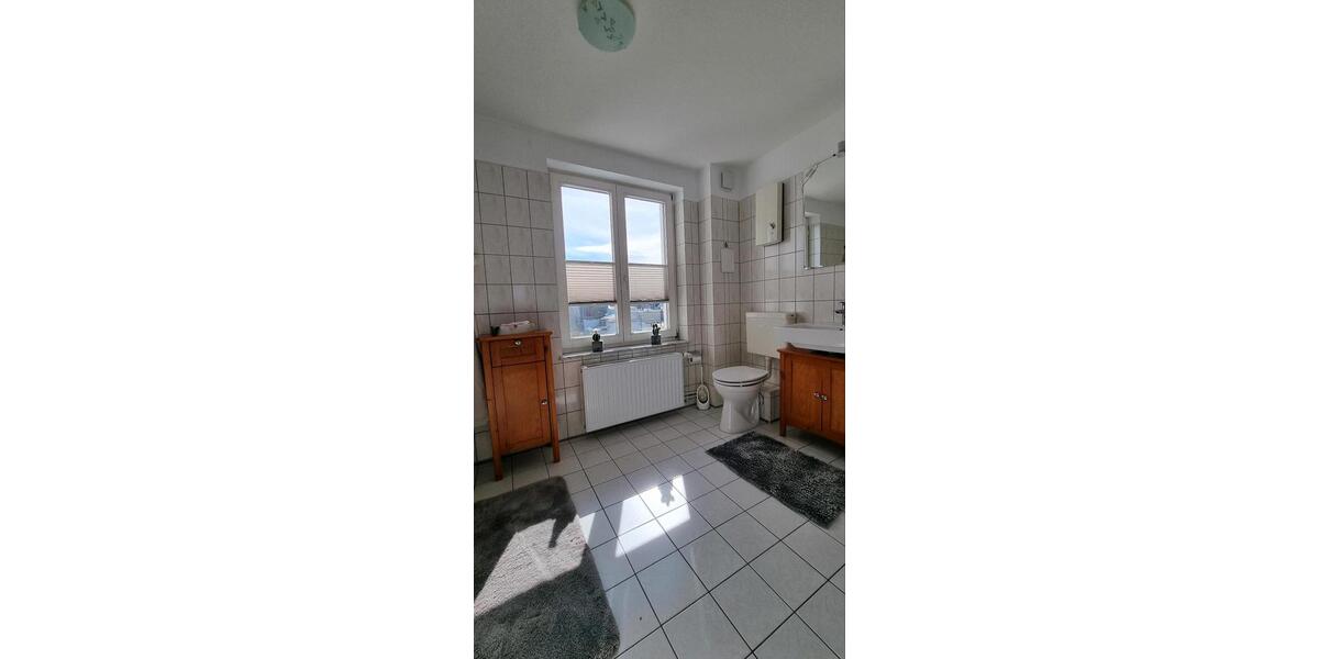 Wohnen auf Zeit Schwerin - 2 Zimmer, 65 m&sup2;, 1.150&euro; | Angebot:25972872