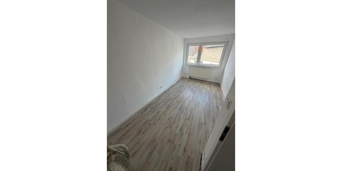 Etagenwohnung Weilmünster - 4 Zimmer, 120 m&sup2;, 1.050&euro; | Angebot:26286532