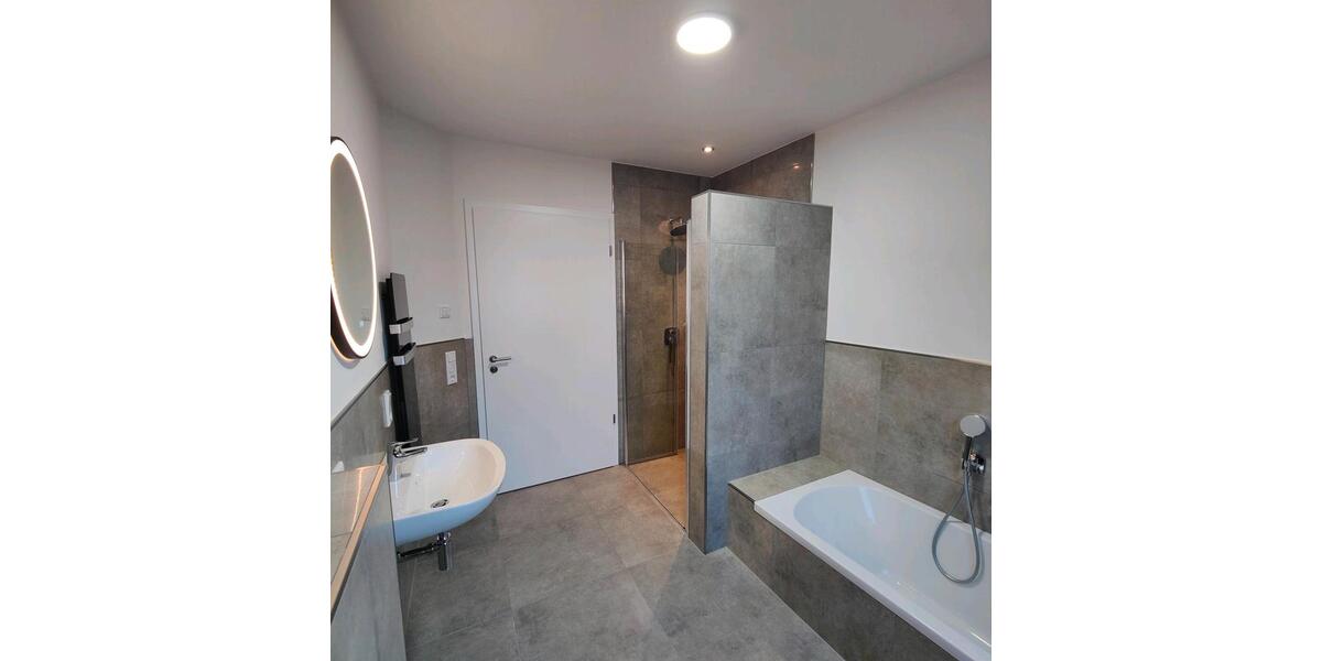 Erdgeschoßwohnung Porta Westfalica - 4 Zimmer, 111 m&sup2;, 1.200&euro; | Angebot:26248835