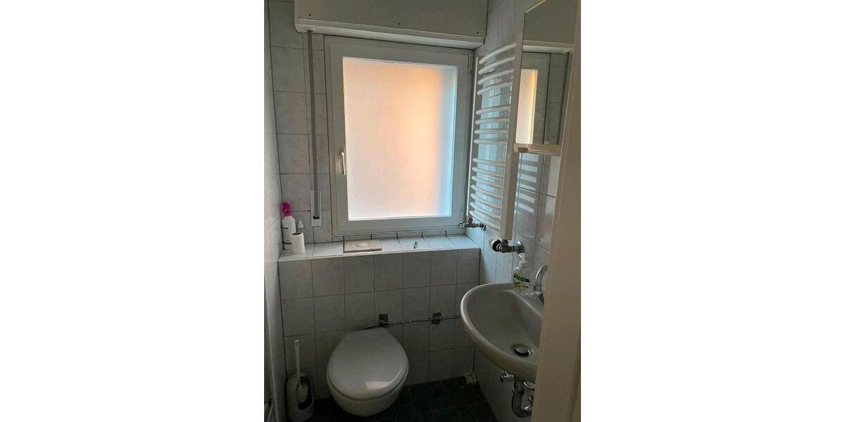 Erdgeschoßwohnung Gelsenkirchen Gelsenkirchen-Nord - 4 Zimmer, 107 m&sup2;, 1.250&euro; | Angebot:26051053