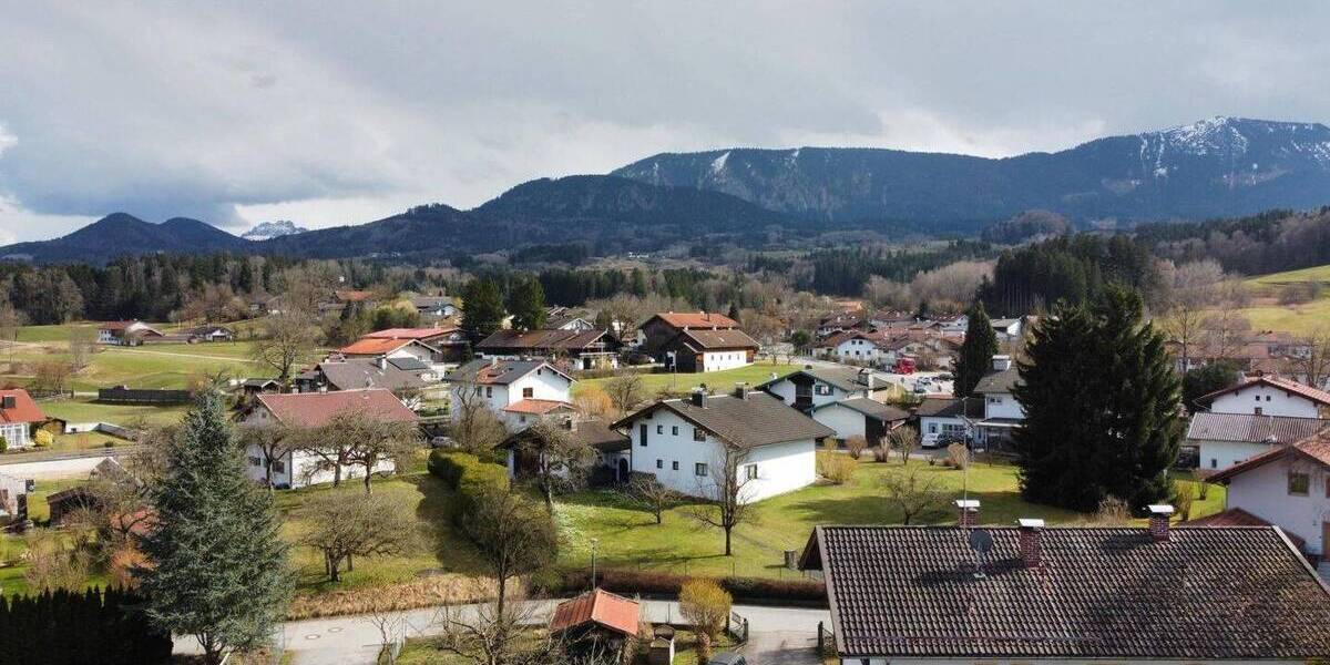 Doppelhaushälfte Rohrdorf Riedering - 4 Zimmer, 142 m&sup2;, 2.350&euro; | Angebot:26161597