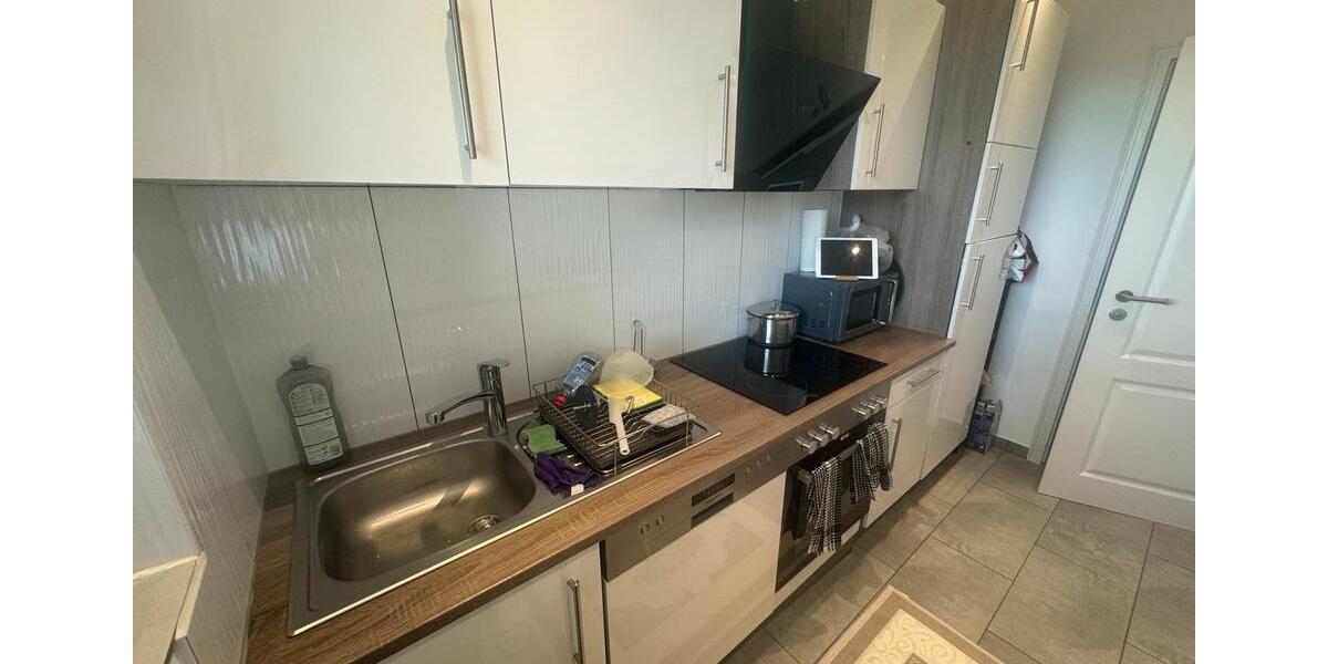 Sanierte 2 Zimmer Wohnung mit Balkon und Einbauküche 2 zimmer