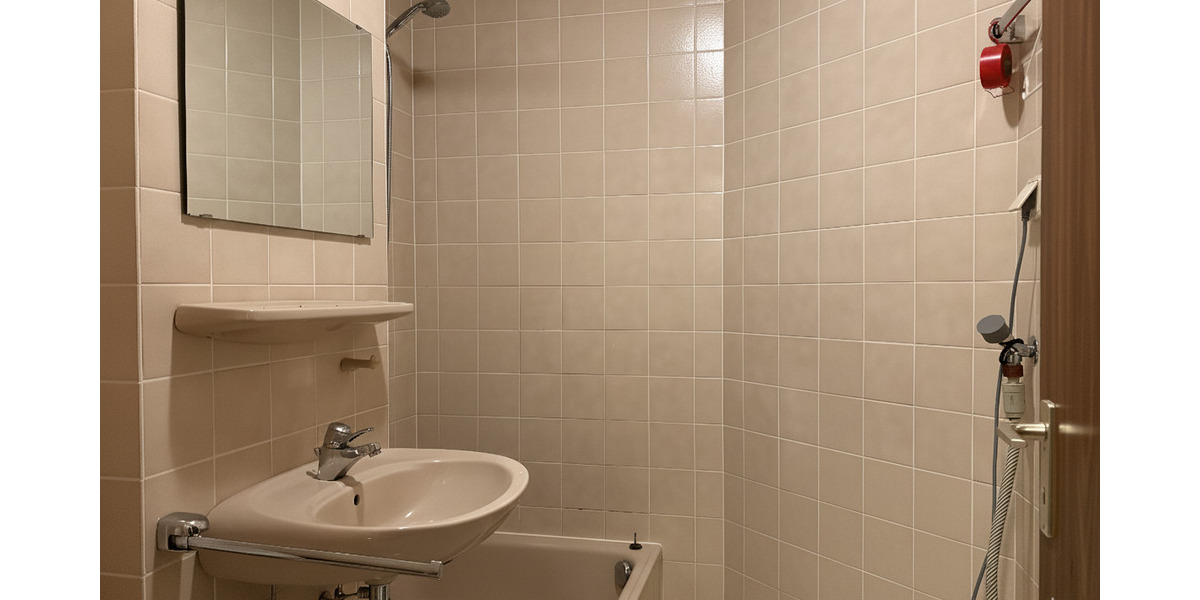 Etagenwohnung Kaiserslautern Innenstadt - 1 Zimmer, 29 m&sup2;, 435&euro; | Angebot:24231245