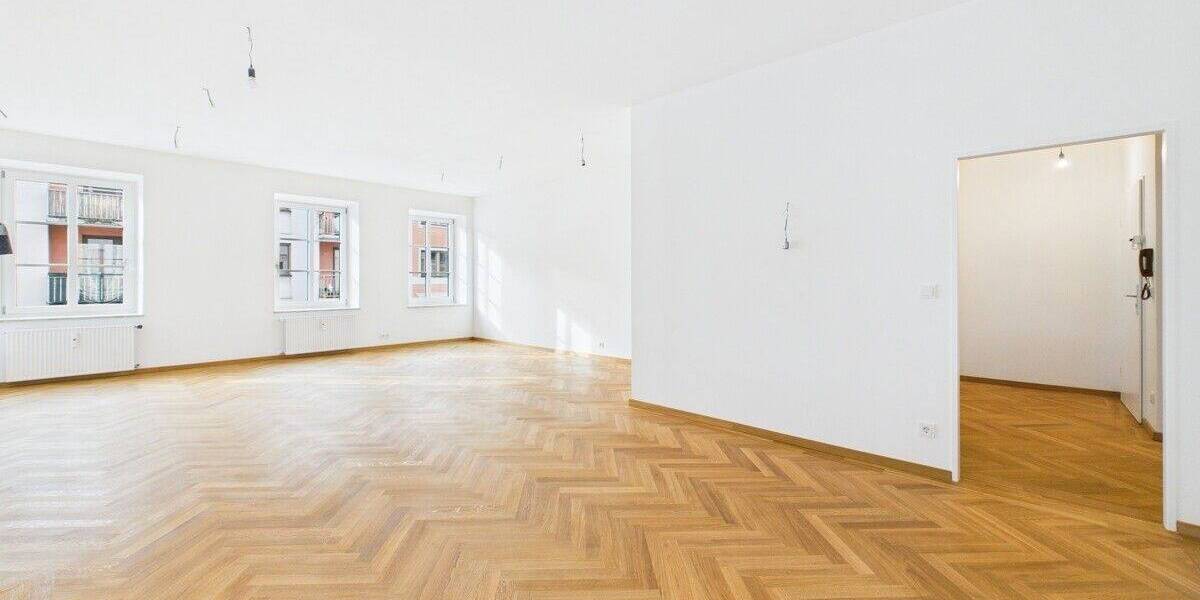 zum Erstbezug nach Sanierung: Exklusive 3,5Zimmer Wohnung mit Balkon direkt am Gärtnerplatz 3 zimmer