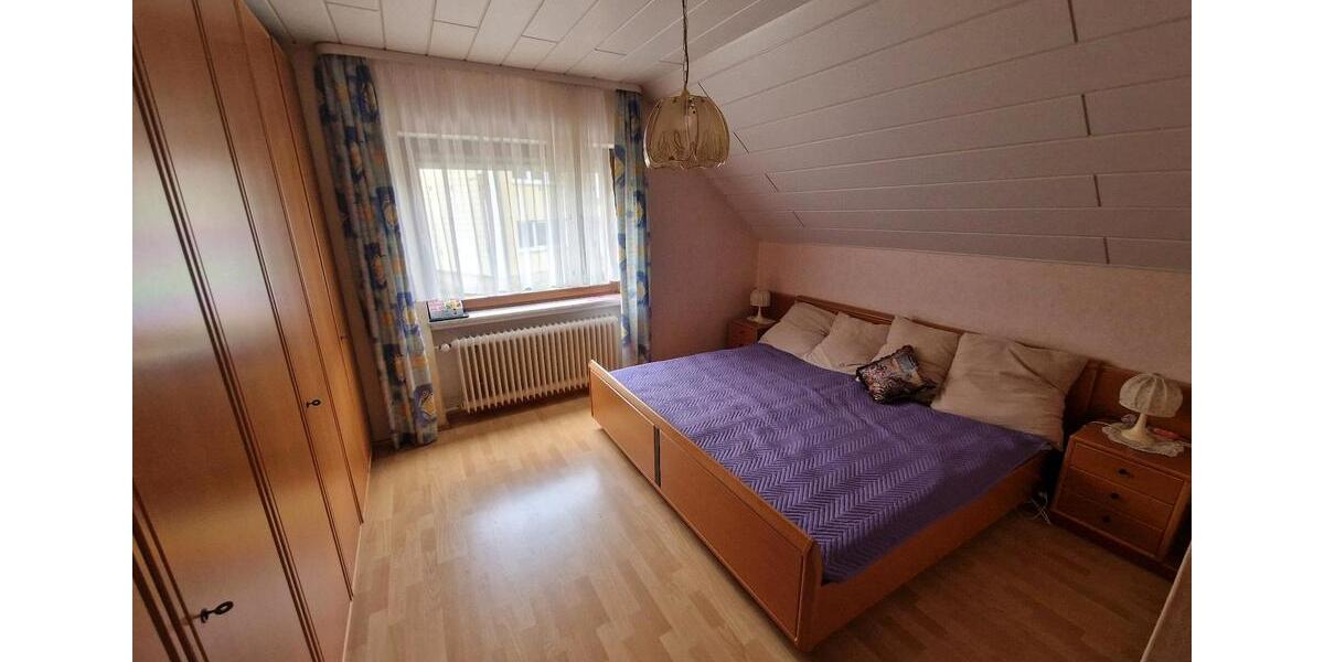 Etagenwohnung Trier West-Pallien - 3 Zimmer, 90 m&sup2;, 850&euro; | Angebot:24624090