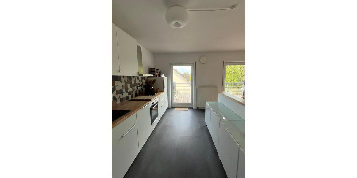 Etagenwohnung Osnabrück Hellern - 3 Zimmer, 101 m&sup2;, 1.050&euro; | Angebot:26600921