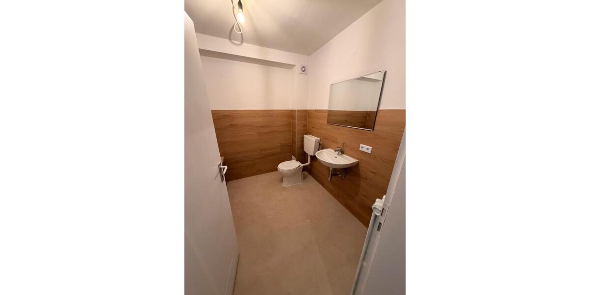 Erdgeschoßwohnung Brühl - 2 Zimmer, 80 m&sup2;, 1.300&euro; | Angebot:27583716