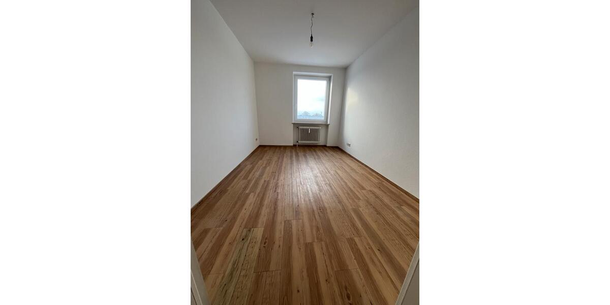 Etagenwohnung Oldenburg in Holstein - 3 Zimmer, 100 m&sup2;, 900&euro; | Angebot:24755565