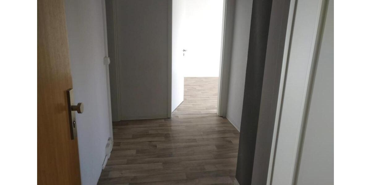 Etagenwohnung Perleberg - 4 Zimmer, 72 m&sup2;, 420&euro; | Angebot:24490952