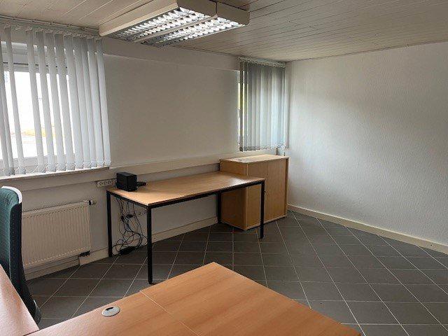 Gewerbeobjekt Gückingen - 300&euro; | Angebot:26645730