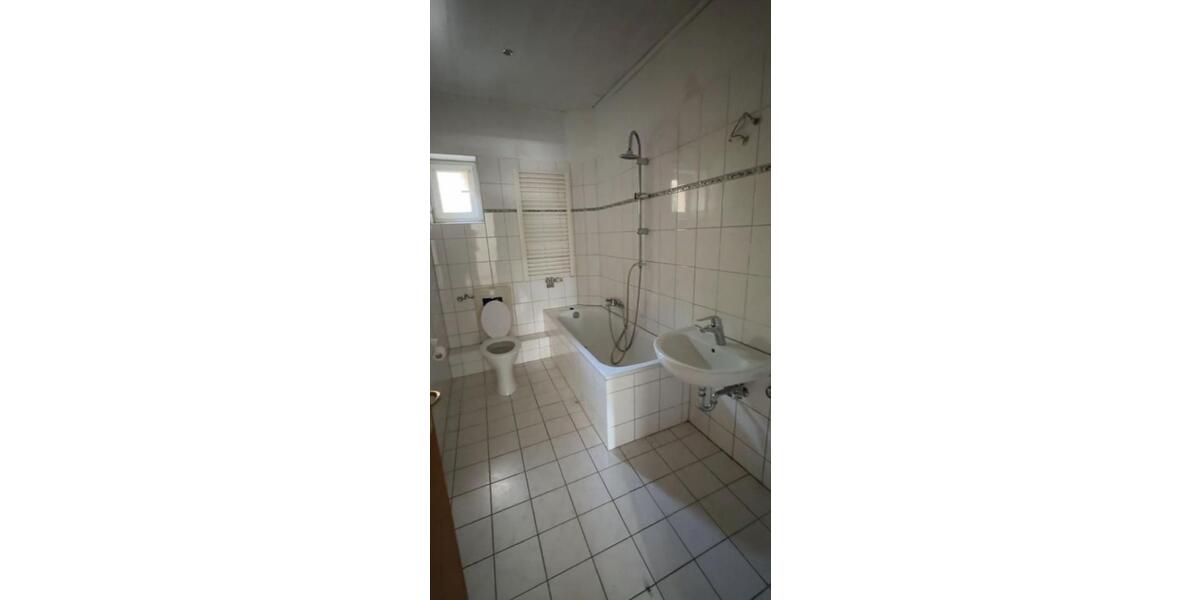 Erdgeschoßwohnung Hagen Hagen-Mitte - 3 Zimmer, 76 m&sup2;, 570&euro; | Angebot:26268767