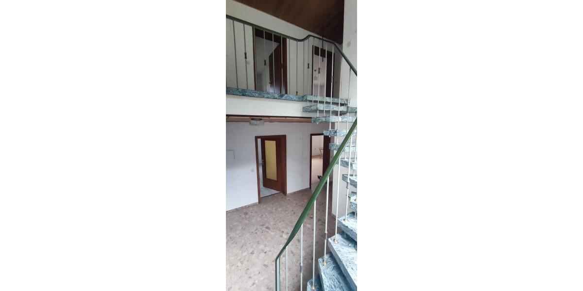 Doppelhaushälfte in Angelburg – ruhige Lage, Garten & Weitblick 4 zimmer