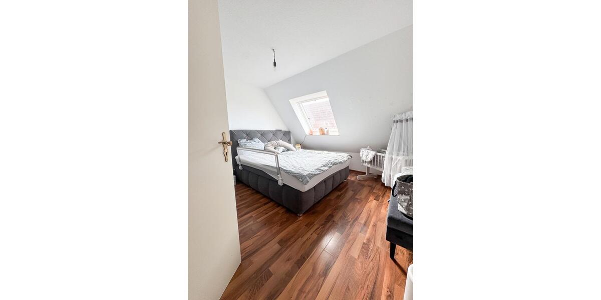 Dachgeschoßwohnung Bösel - 3 Zimmer, 73 m&sup2;, 550&euro; | Angebot:22142899