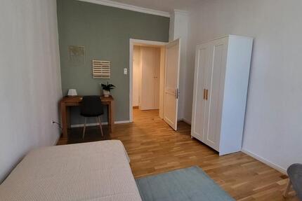 Wohnen auf Zeit Nürnberg Sankt Leonhard - 1 Zimmer, 14 m&sup2;, 530&euro; | Angebot:26421479