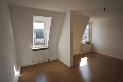 Wohnung Fürth Altstadt - 3 Zimmer, 67 m&sup2;, 700&euro; | Angebot:26023608