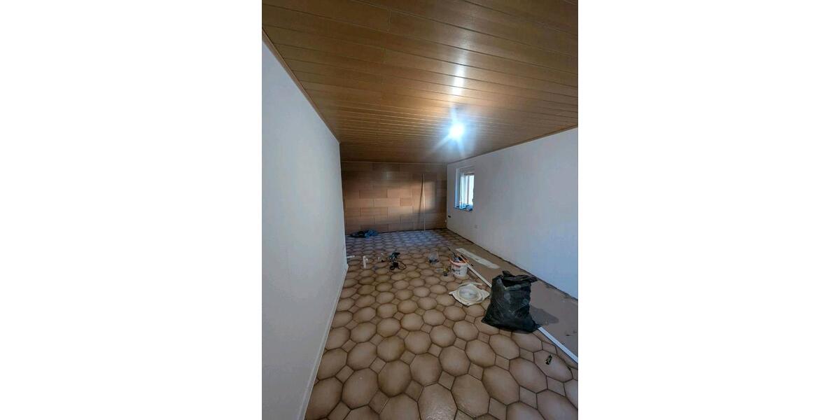 Erdgeschoßwohnung Ringgau - 3 Zimmer, 84 m&sup2;, 700&euro; | Angebot:25995703