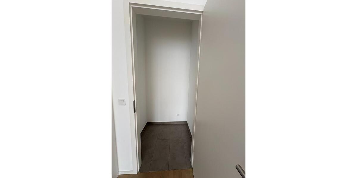 Erdgeschoßwohnung Regensburg Das Dörnberg - 3.5 Zimmer, 95 m&sup2;, 1.720&euro; | Angebot:24766165