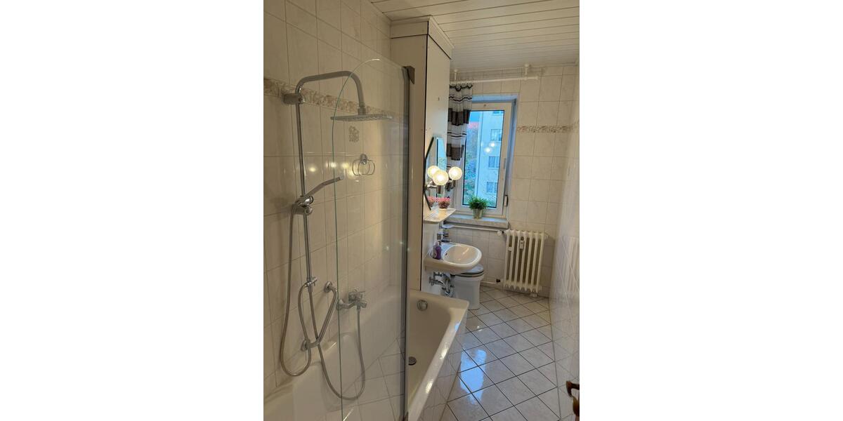 Wohnen auf Zeit Aschersleben - 3 Zimmer, 12 m&sup2;, 290&euro; | Angebot:24838720