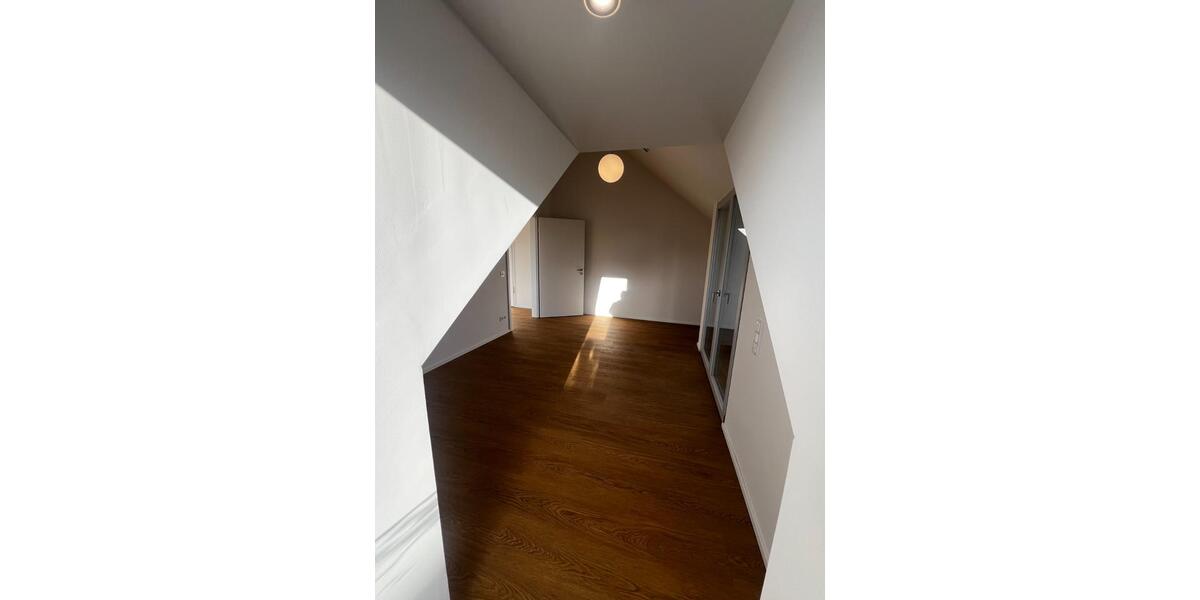 Dachgeschoßwohnung Fulda Fulda-Galerie - 2 Zimmer, 58 m&sup2;, 597&euro; | Angebot:24626046