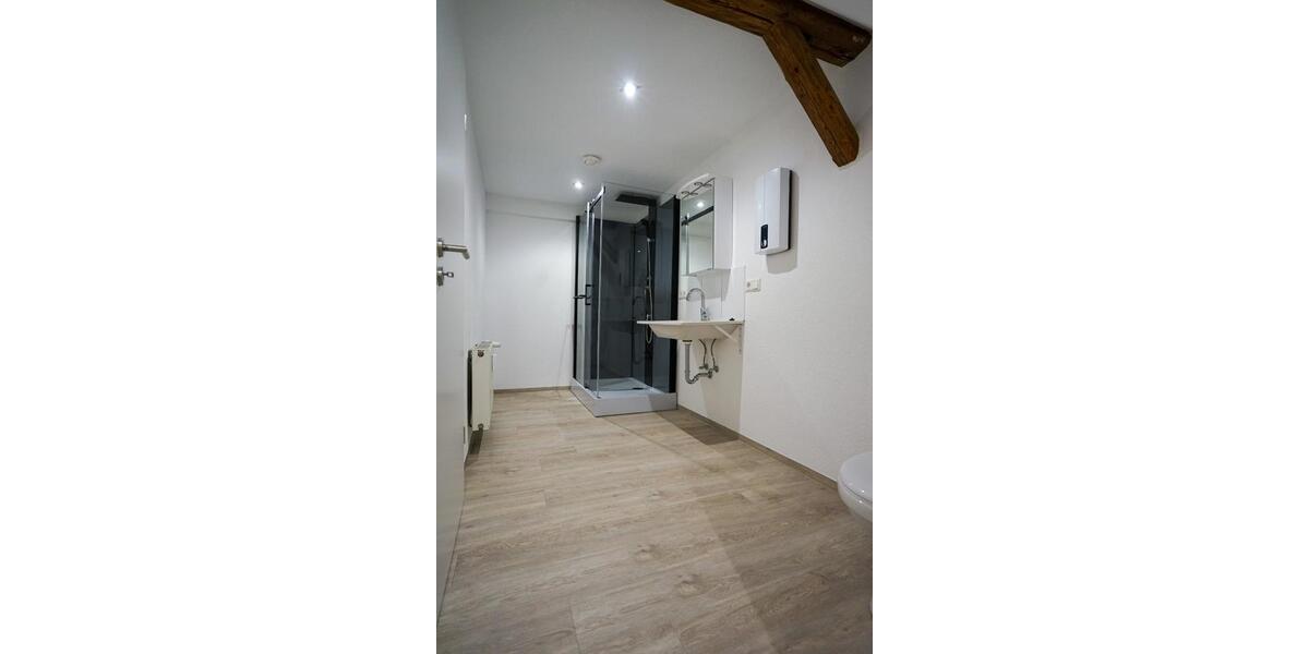 Dachgeschoßwohnung Neuhausen ob Eck - 3 Zimmer, 100 m&sup2;, 990&euro; | Angebot:24493311