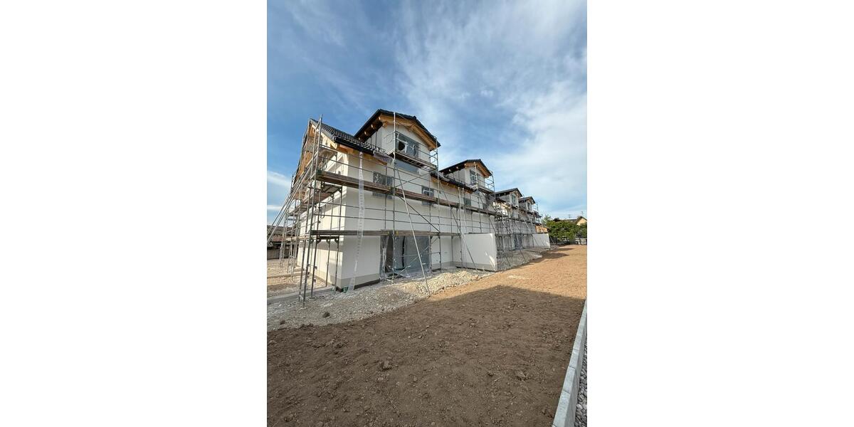 Doppelhaushälfte Forstern - 5 Zimmer, 155 m&sup2;, 2.350&euro; | Angebot:26539125