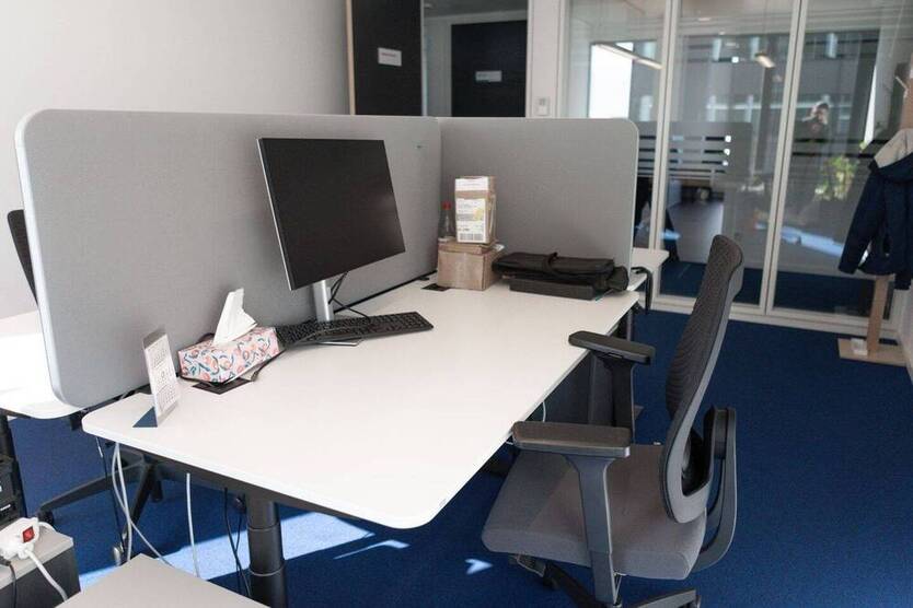 Office space for rent - 55.85 m² (two rooms: 23.95 m² and 31.9 m²) - All-in-Miete