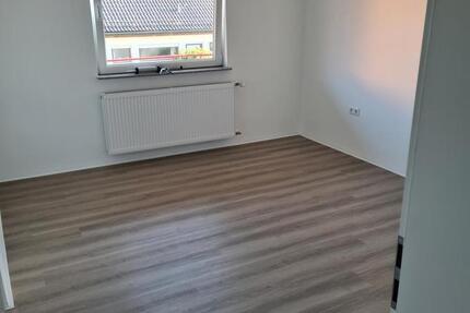 Wohnung Bad Mergentheim - 3 Zimmer, 86 m&sup2;, 880&euro; | Angebot:27601336