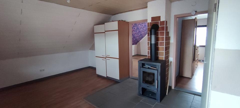 Dachgeschoßwohnung Brachttal - 2 Zimmer, 58 m&sup2;, 350&euro; | Angebot:26221077