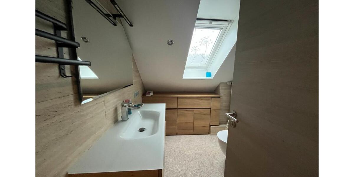 Dachgeschoßwohnung Augustdorf - 3 Zimmer, 69 m&sup2;, 950&euro; | Angebot:26372659