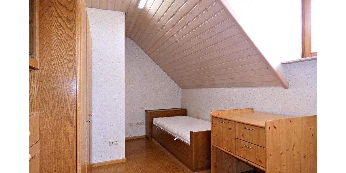Etagenwohnung Heilbronn Biberach Biberach - 4 Zimmer, 137 m&sup2;, 1.100&euro; | Angebot:25278319
