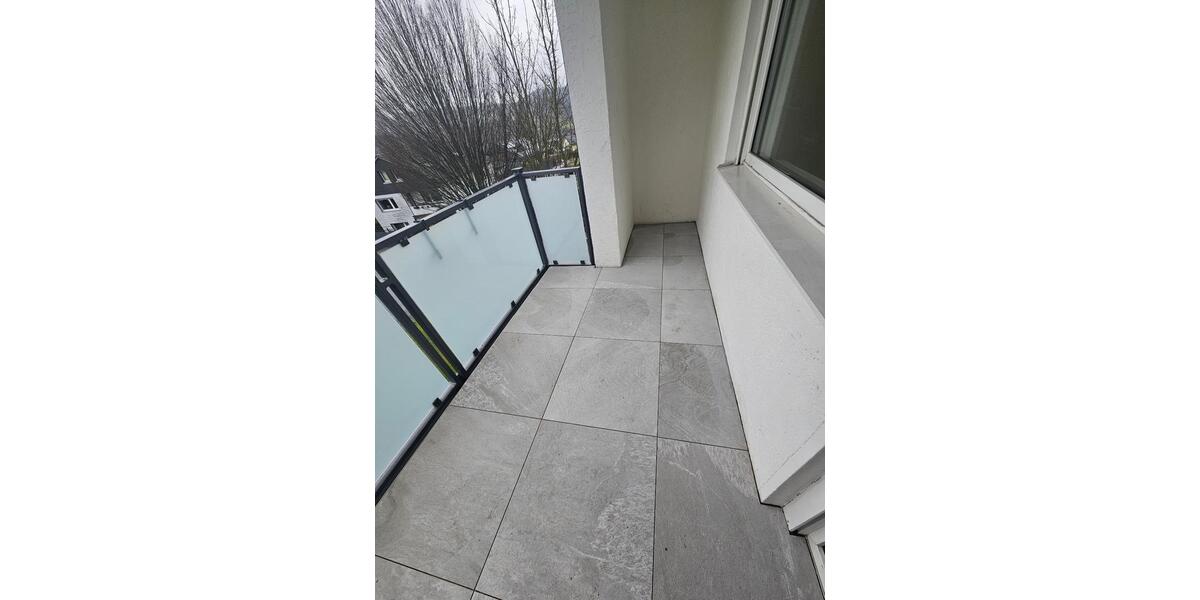 Erdgeschoßwohnung Sundern (Sauerland) - 3 Zimmer, 63 m&sup2;, 680&euro; | Angebot:26491264