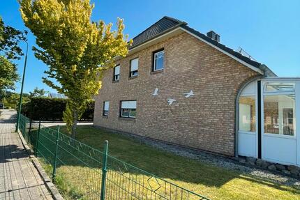 Haus Kropp - 4 Zimmer, 150 m&sup2;, 1.250&euro; | Angebot:27638448