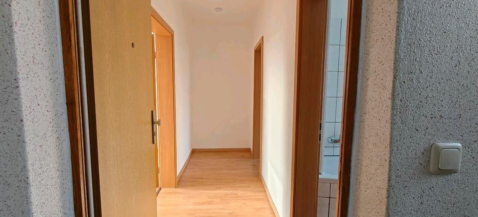 Erdgeschoßwohnung Zeithain - 2 Zimmer, 45 m&sup2;, 315&euro; | Angebot:25840925