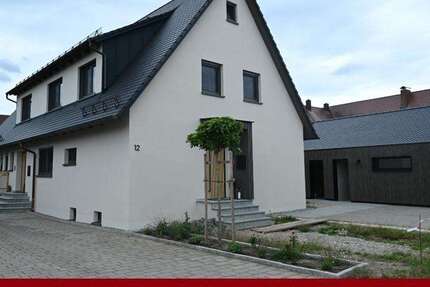Haus Freystadt - 4 Zimmer, 100 m&sup2;, 1.100&euro; | Angebot:27067908
