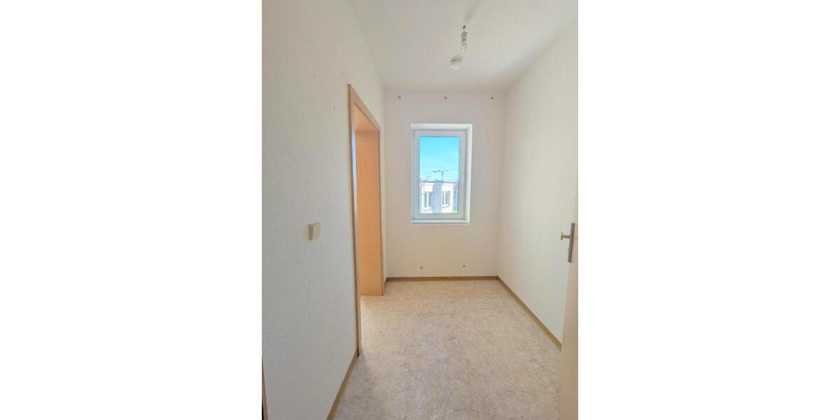 Etagenwohnung Pritzwalk - 2 Zimmer, 72 m&sup2;, 470&euro; | Angebot:25281669