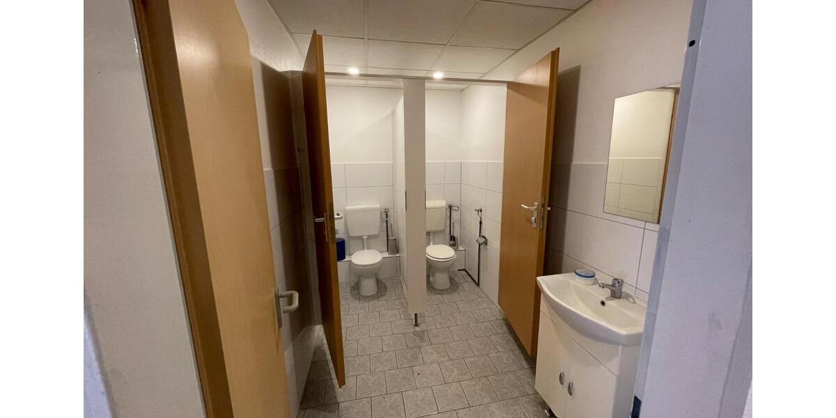 Gewerbeobjekt Duisburg Hamborn - 2.600&euro; | Angebot:25022928