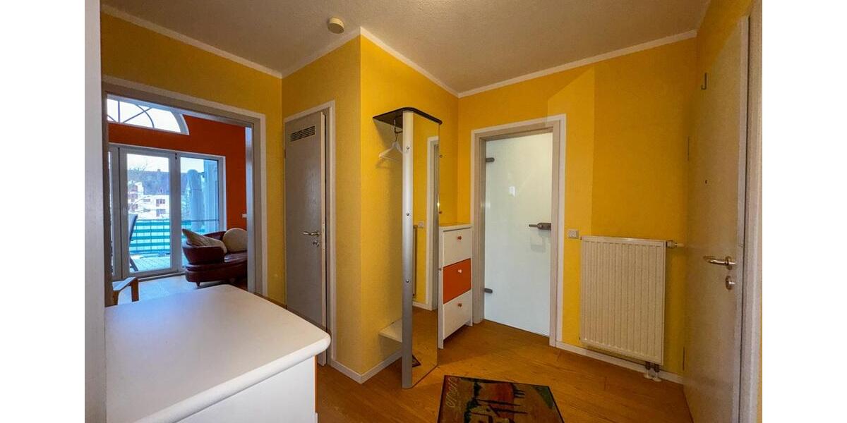 Dachgeschoßwohnung Wiesbaden Mainz-Kastel - 2 Zimmer, 65 m&sup2;, 1.160&euro; | Angebot:25899521