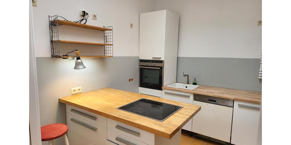 Dachgeschoßwohnung Berlin Steglitz-Zehlendorf - 4 Zimmer, 136 m&sup2;, 2.980&euro; | Angebot:26298973